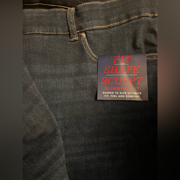 Chaps Womans FIT, SHAPE, SCULPT Slimming Fit Jeans w/ Stretch!! - Picture 5 of 11